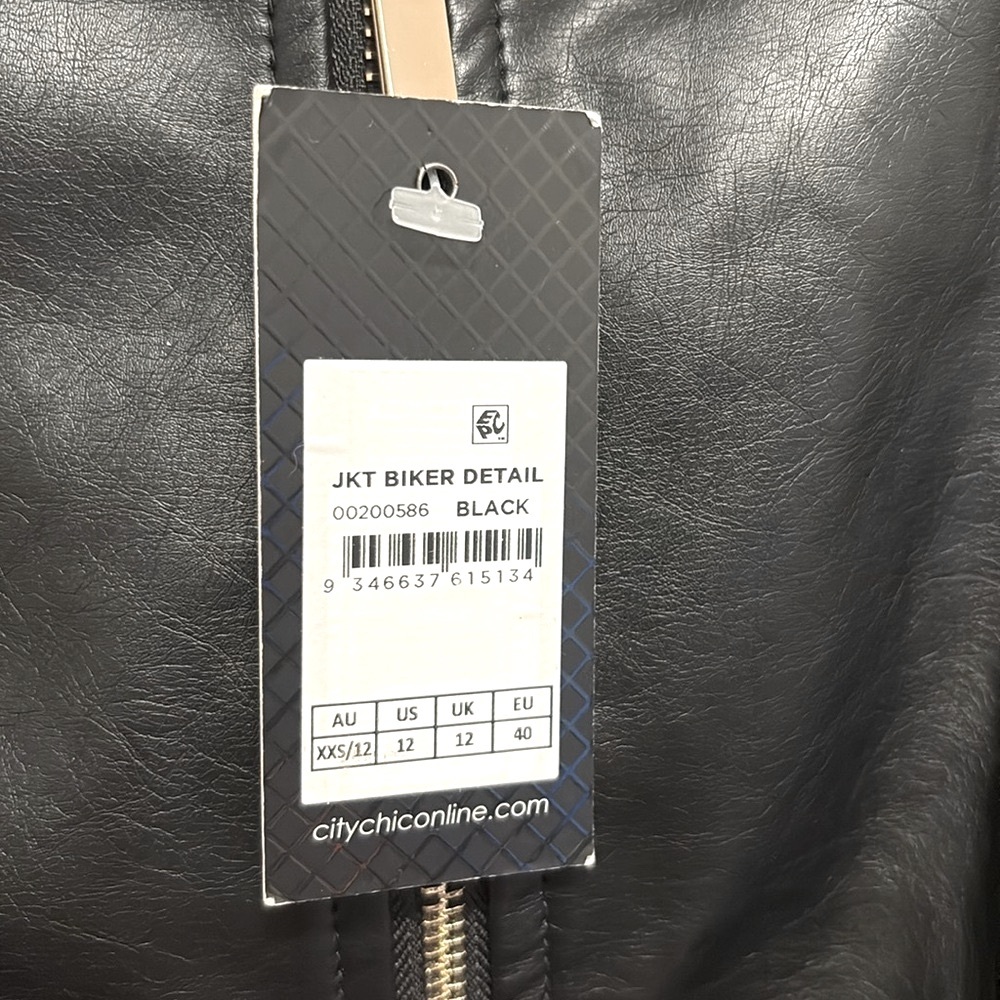 NWT [City Chic] Biker Moto Black w/ Gold Zip-Up Leather Jacket Coat Women’s 12 - Picture 13 of 15